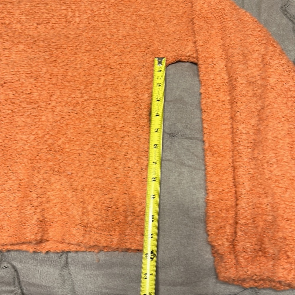 Sweater - Picture 4 of 6